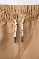 CONTRASTING POCKET TWILL SHORTS
