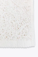 TOP CROCHET SANS MANCHES