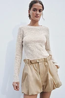 TOP EN MAILLE À TEXTURE
