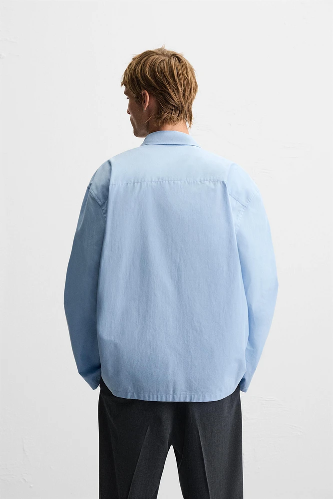 RELAXED FIT PLEATED SHIRT