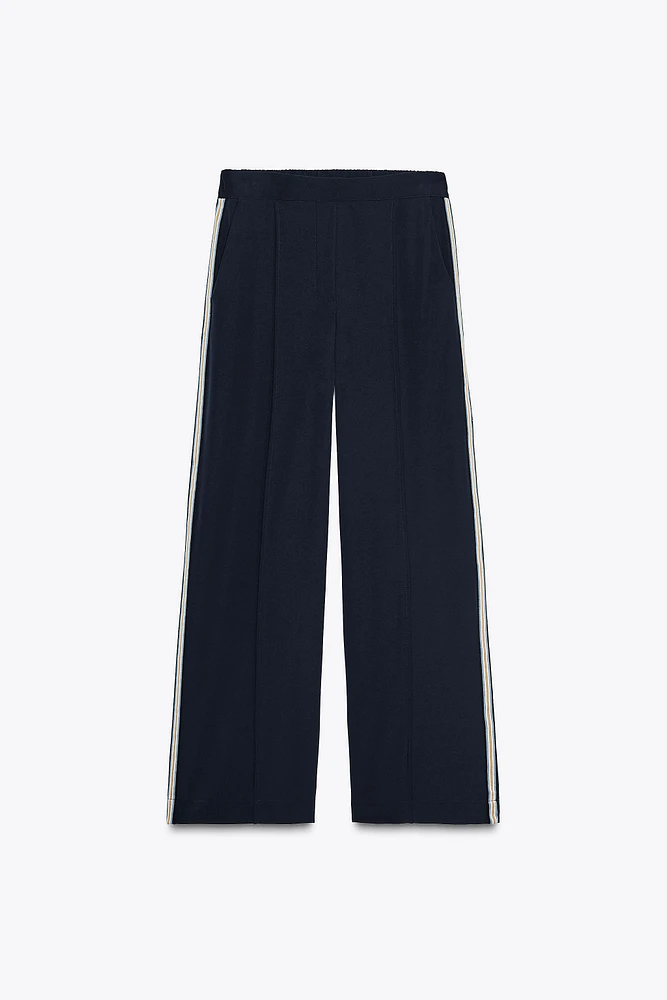 SIDE STRIPE WIDE LEG PANTS