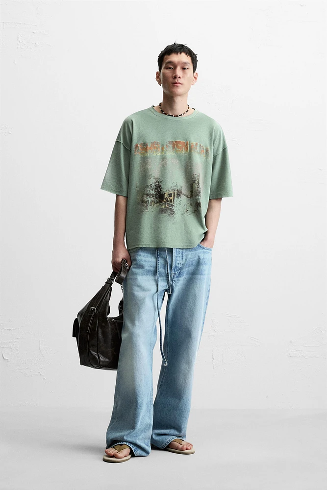 T-SHIRT EN MAILLE IMPRIMÉ DÉLAVÉ