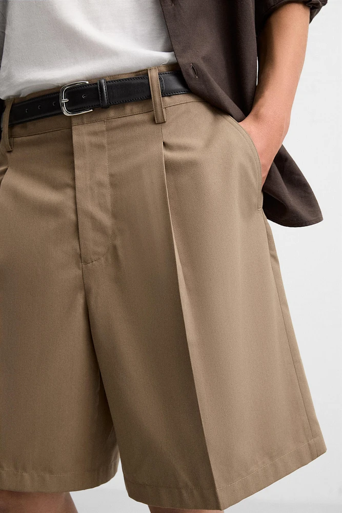 REGULAR FIT SHORTS
