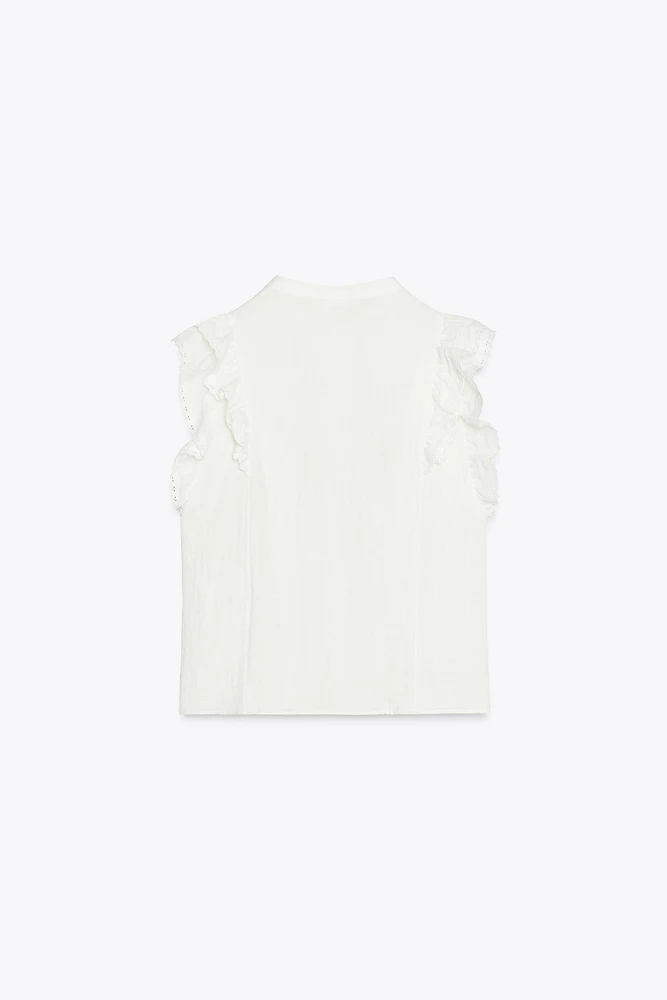 LACE INSERT RUFFLE BLOUSE