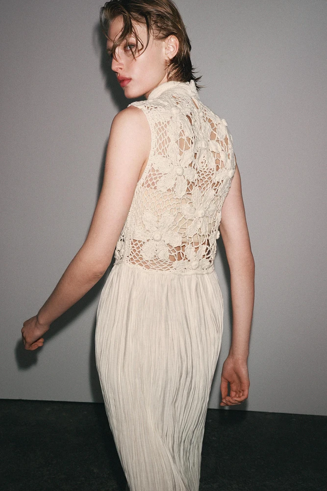 FLORAL EMBROIDERY COMBINATION DRESS