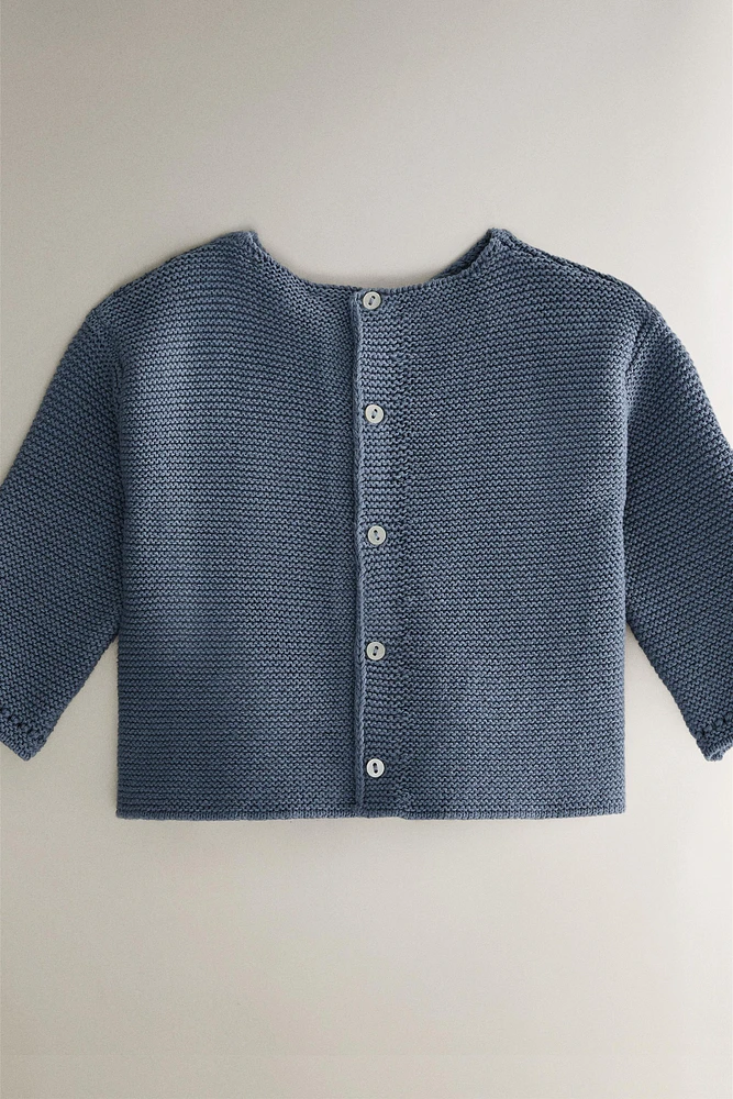 CHILDREN'S SWEATER WITH BOBBLES