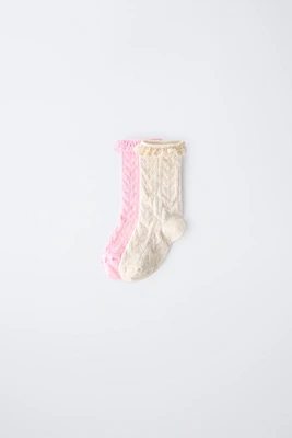 LOT DE DEUX PAIRES CHAUSSETTES AVEC DENTELLE RAPPORTÉE