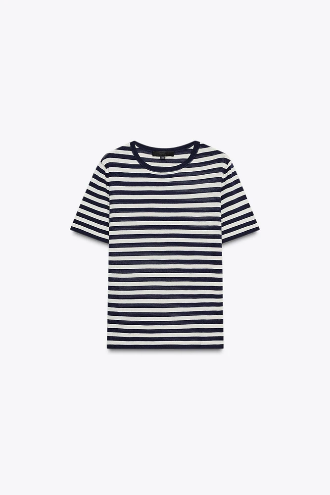 STRIPED SHORT SLEEVE KNIT TOP