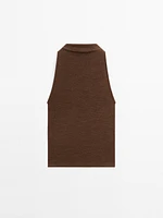 Top à encolure américaine effet métallisé