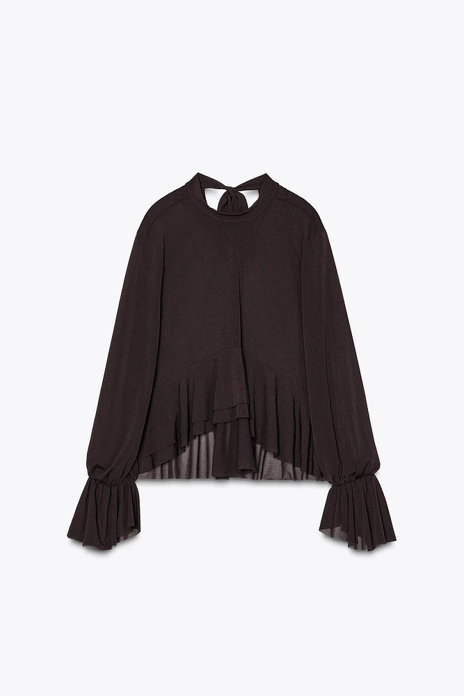 TIED RUFFLE TOP