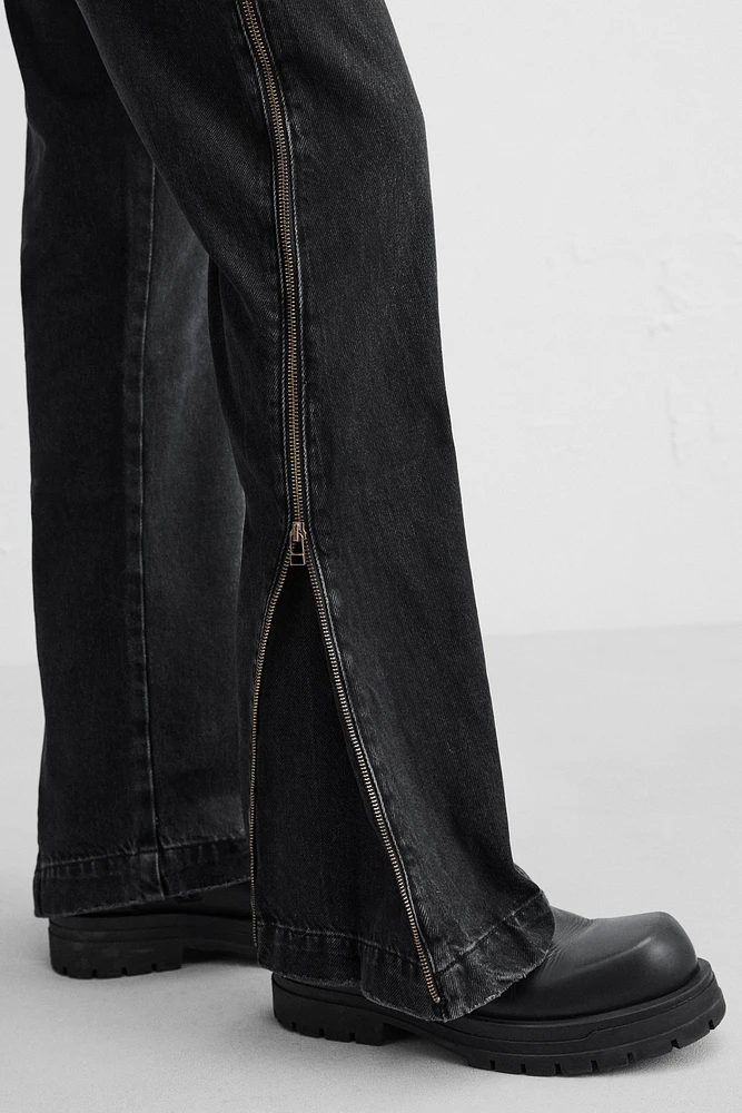 JEAN FLARE FIT ZIPS
