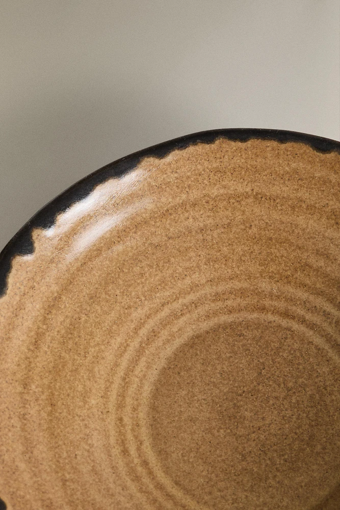 EARTHENWARE BOWL WITH CONTRAST RIM