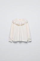 RUFFLED COLLAR T-SHIRT