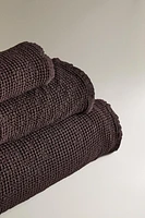MINI WAFFLE-KNIT BATH TOWEL