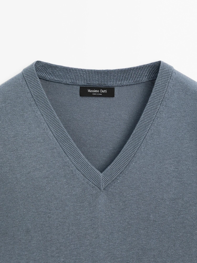 Cotton blend knit vest