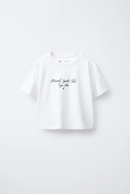T-SHIRT AVEC INSCRIPTION EN MODAL
