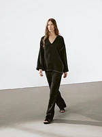 Straight-leg trousers with waist detail