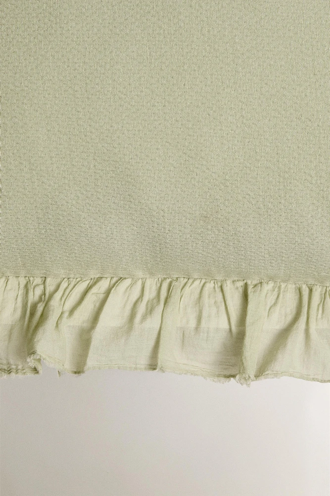 TEXTURED THROW PILLOW COVER WITH RUFFLE TRIM