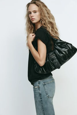 GATHERED BUCKLE MAXI BUCKET BAG
