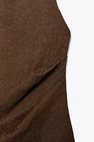 TOP HALTER DRAPÉ À TEXTURE