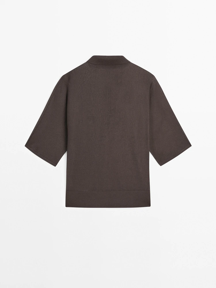 Flowing cape-style polo shirt