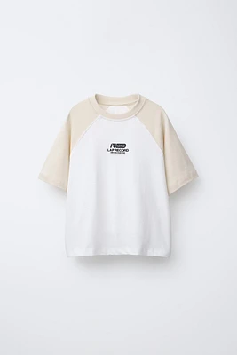 TEXT RAGLAN T-SHIRT