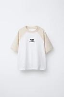 TEXT RAGLAN T-SHIRT