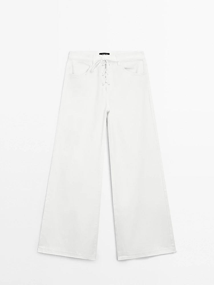 Flared high-waist jeans