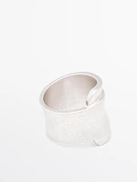 Almond ring