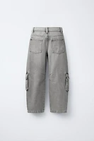 MULTI-POCKET CARGO JEANS