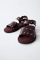 SANDALES À CLOUS