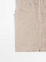 Cotton knit vest with zip