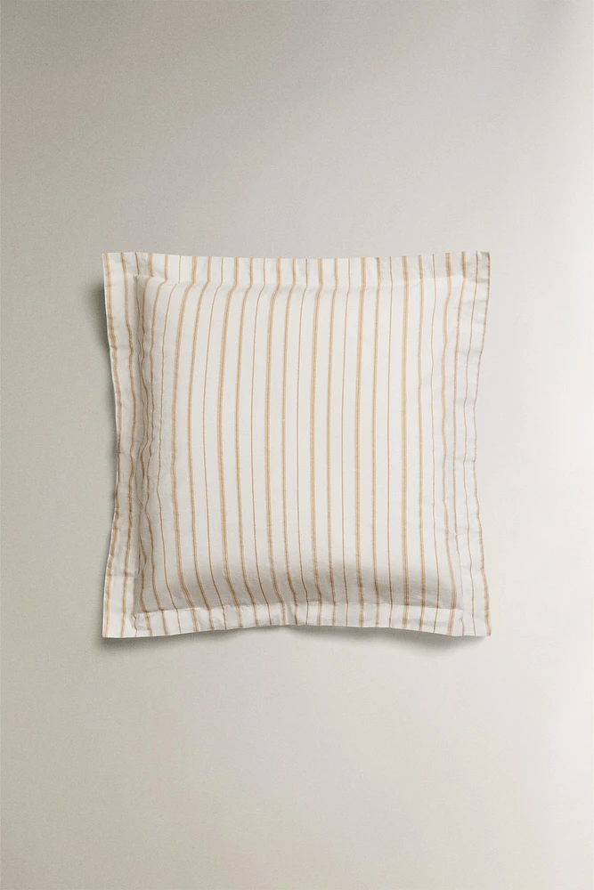 STRIPED PRINT PILLOWCASE