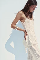 LACE TEXTURE SCALLOPED TOP