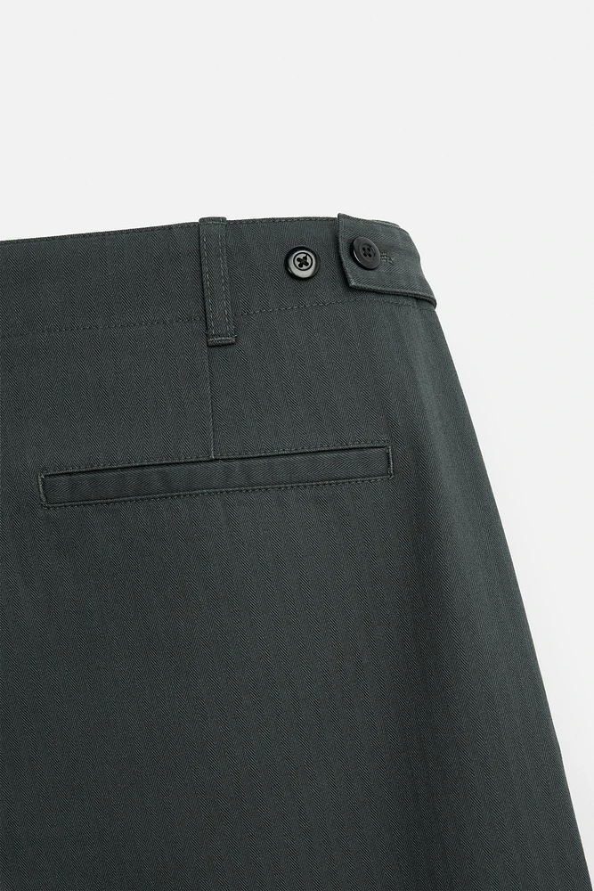PANTALON DÉCONTRACTÉ COSTUME
