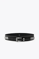 CEINTURE EN CUIR AVEC PIÈCES MÉTALLIQUES