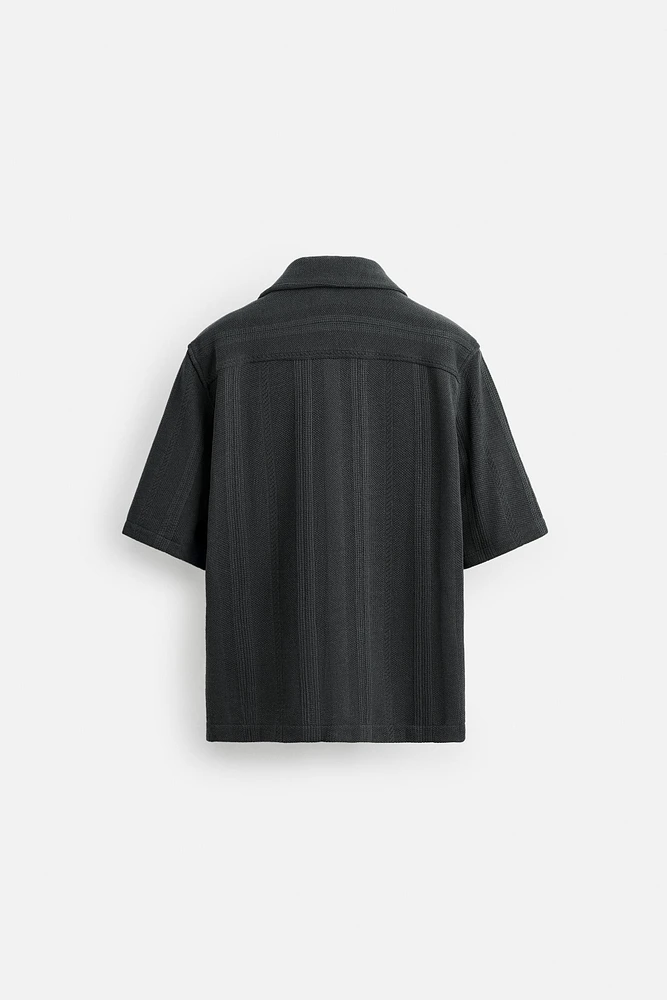 TEXTURED RELAXED FIT SHIRT