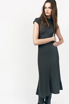 SOFT MIDI DRESS