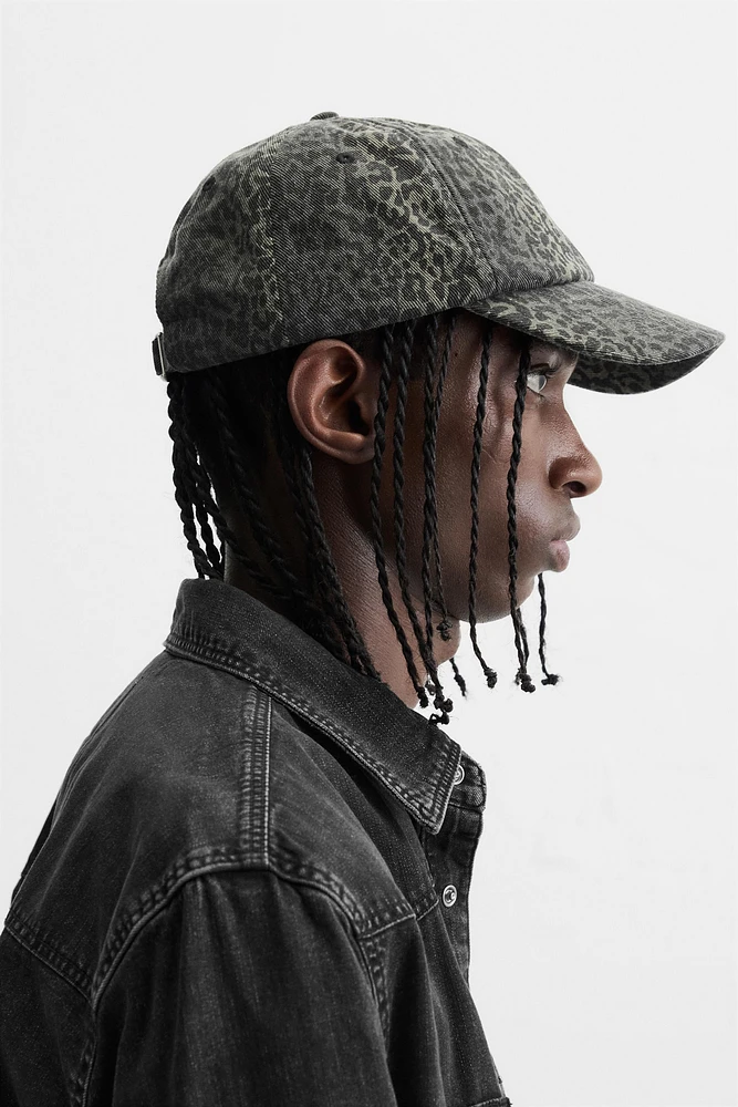 ANIMAL PRINT CAP