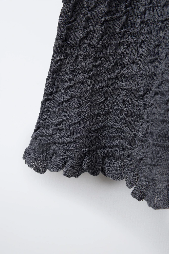 TEXTURED KNIT SHORTS