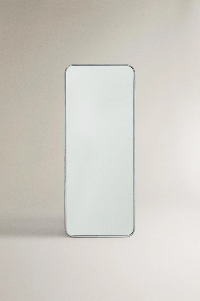 WALL MIRROR WITH METAL FRAME