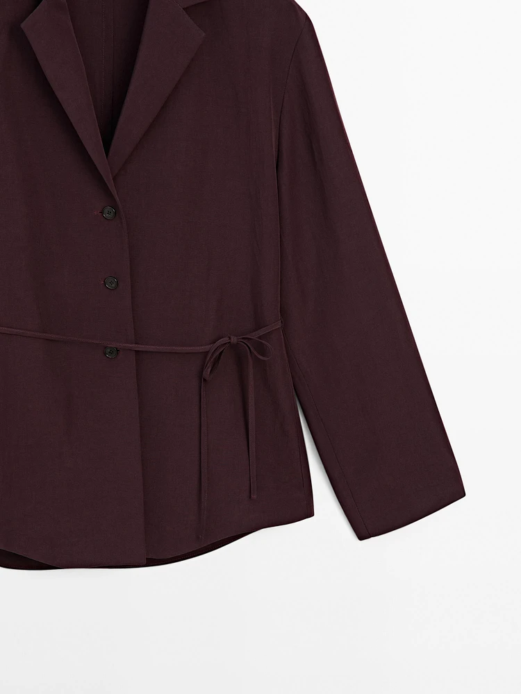 Semi-textured blazer with belt