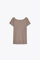 SHORT-SLEEVED T-SHIRT