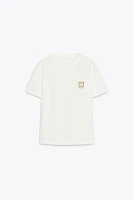 BROOCH T-SHIRT
