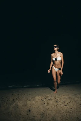 FLORAL BANDEAU BIKINI TOP