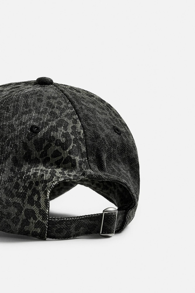 ANIMAL PRINT CAP