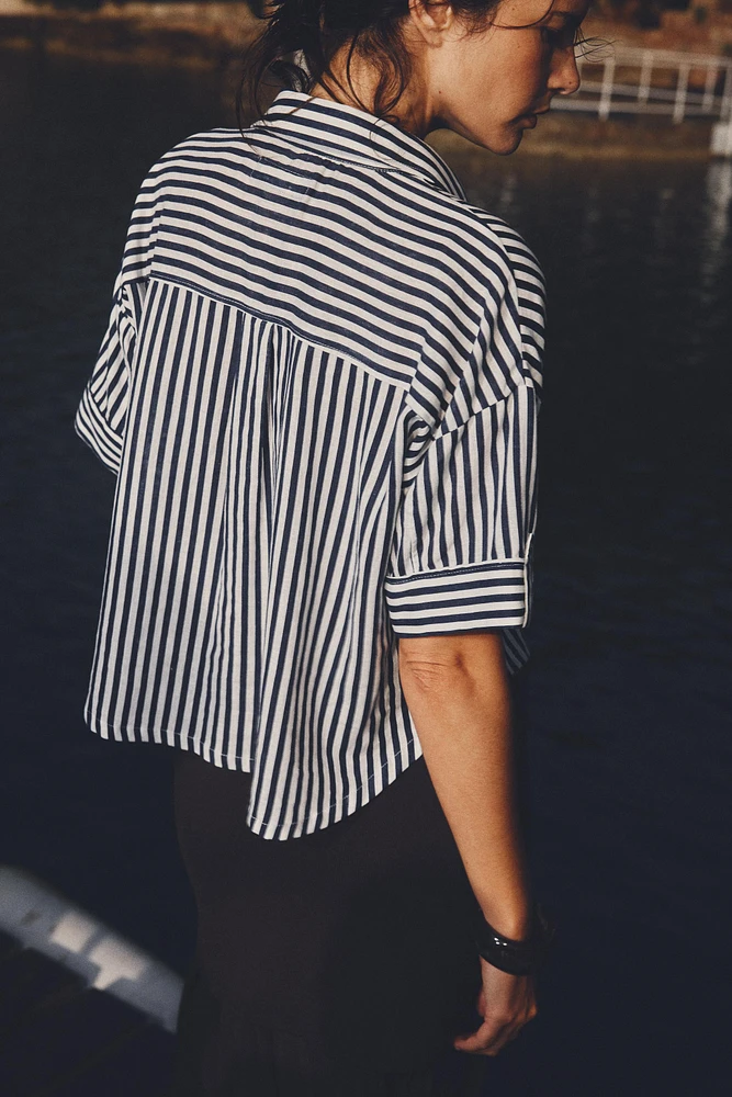 LINEN BLEND CROPPED SHIRT
