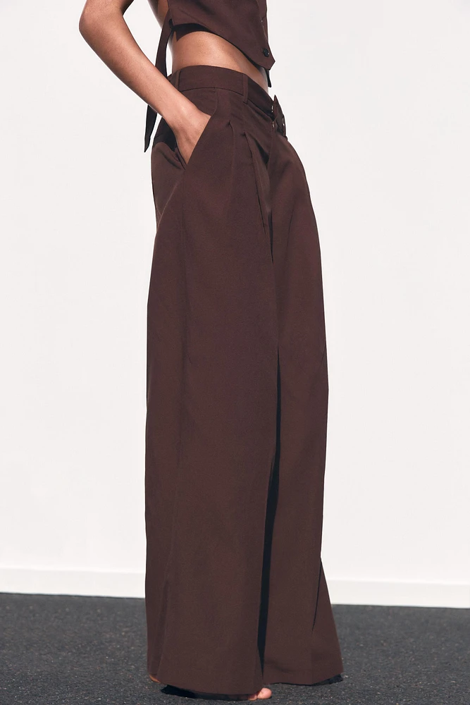 PLEATED PANTS