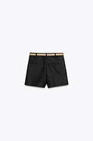 BELTED SHORTS WITH DARTS
