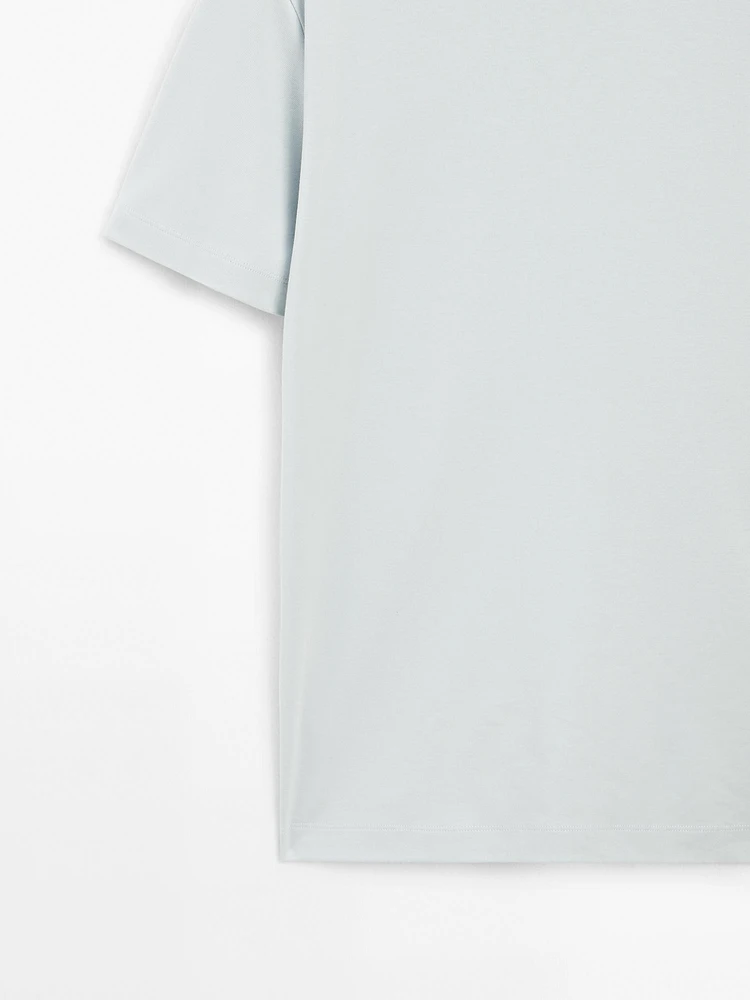100% cotton medium weight T-shirt
